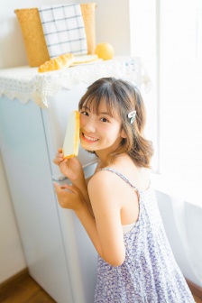 母によく似ている中に是什么意思